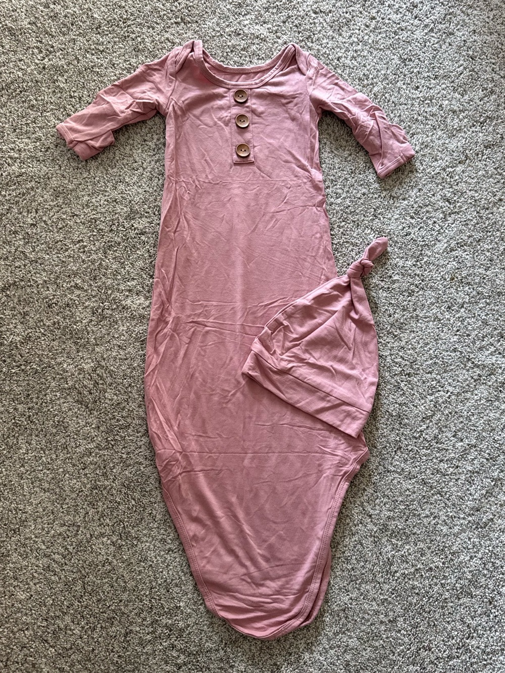 Caden Lane Gown & Hat